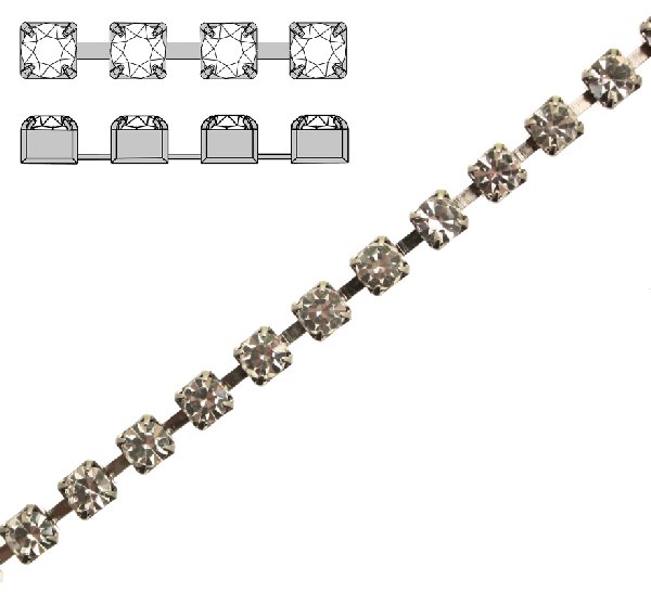 Catena strass, con cristalli Swarovski, base in metallo colore ottone, colore strass CRYSTAL