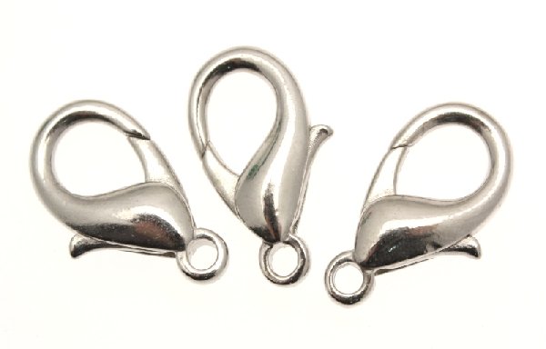 Moschettone 5° misura 22x12 mm.