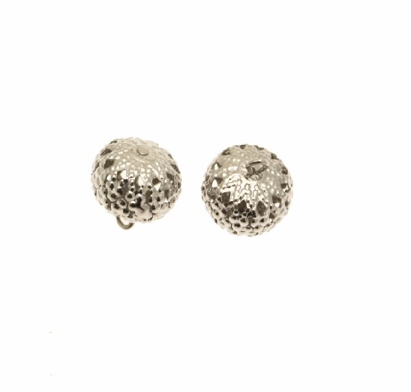 Ciondolo a forma di palla schiacciata filigranata con 1 anello 12 mm.