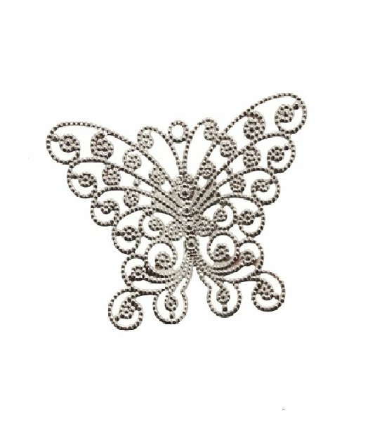 Filigrana a forma di farfalla, traforata a riccioli, con le ali leggermente bombate,  35x28 mm.