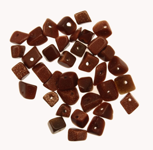 Chips in pietra dura, Pietra del sole (Sunstone)