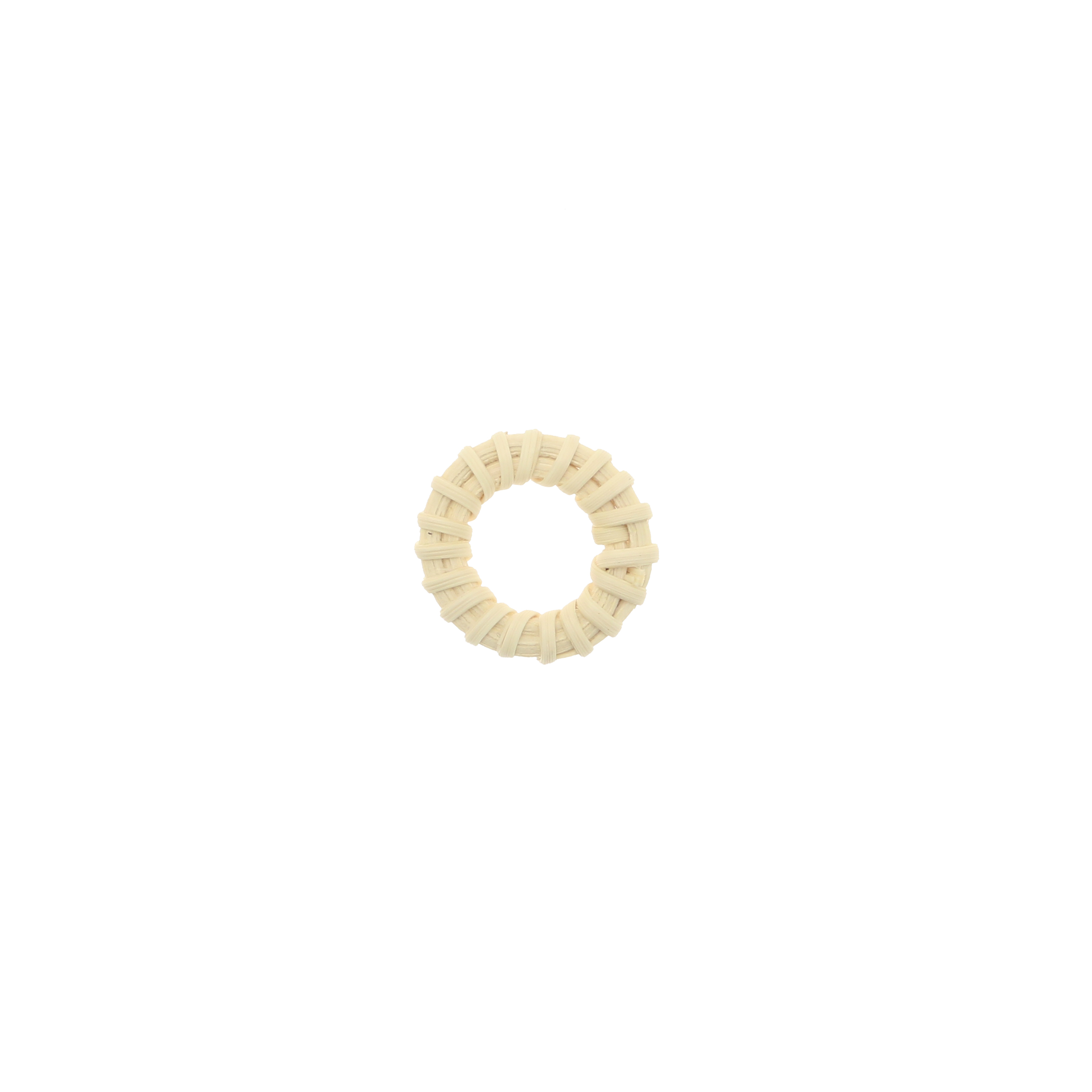 Elemento a forma di tondo forato, con rattan naturale, diametro 26 mm., spessore 4 mm. circa