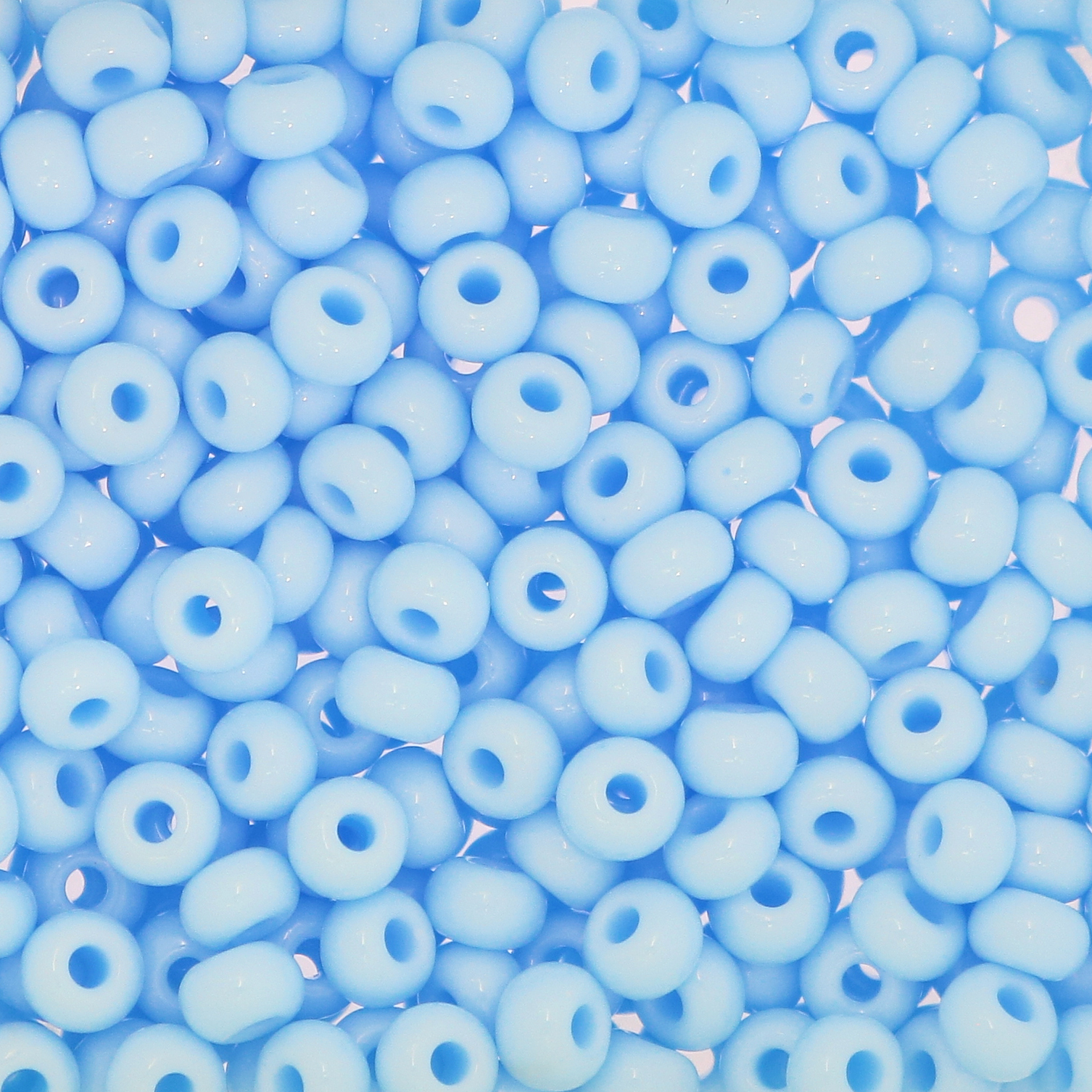 Conteria in vetro, dimensione 4,5x3mm., colore Azzurro Chiaro opaco