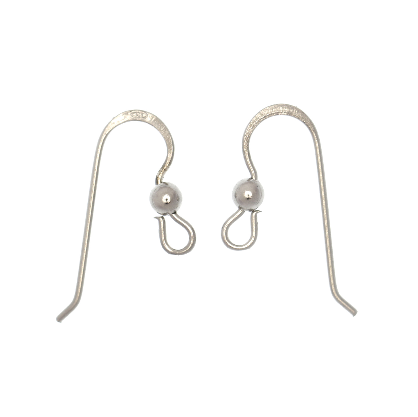 Monachella con pallina, in Argento 925, lunghezza 14 mm.