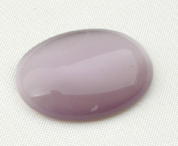 Cabochon ovale liscio, in cristallo, colore LIGHT AMETISTA (OCCHIO DI GATTO)