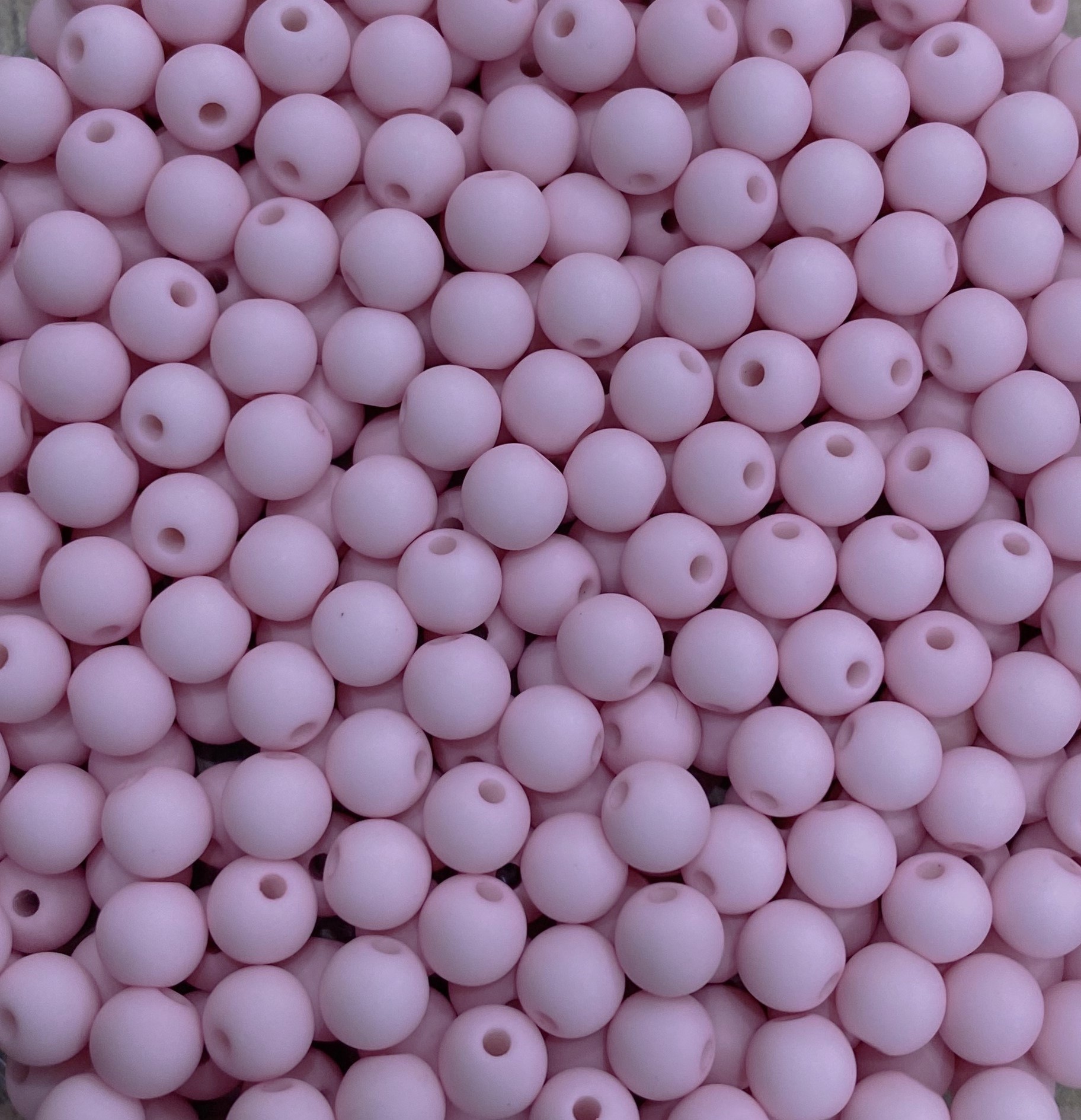 Confezione da 80 pezzi di Palline lisce opache in resina, da 6 mm., colore Rosa Chiarissimo