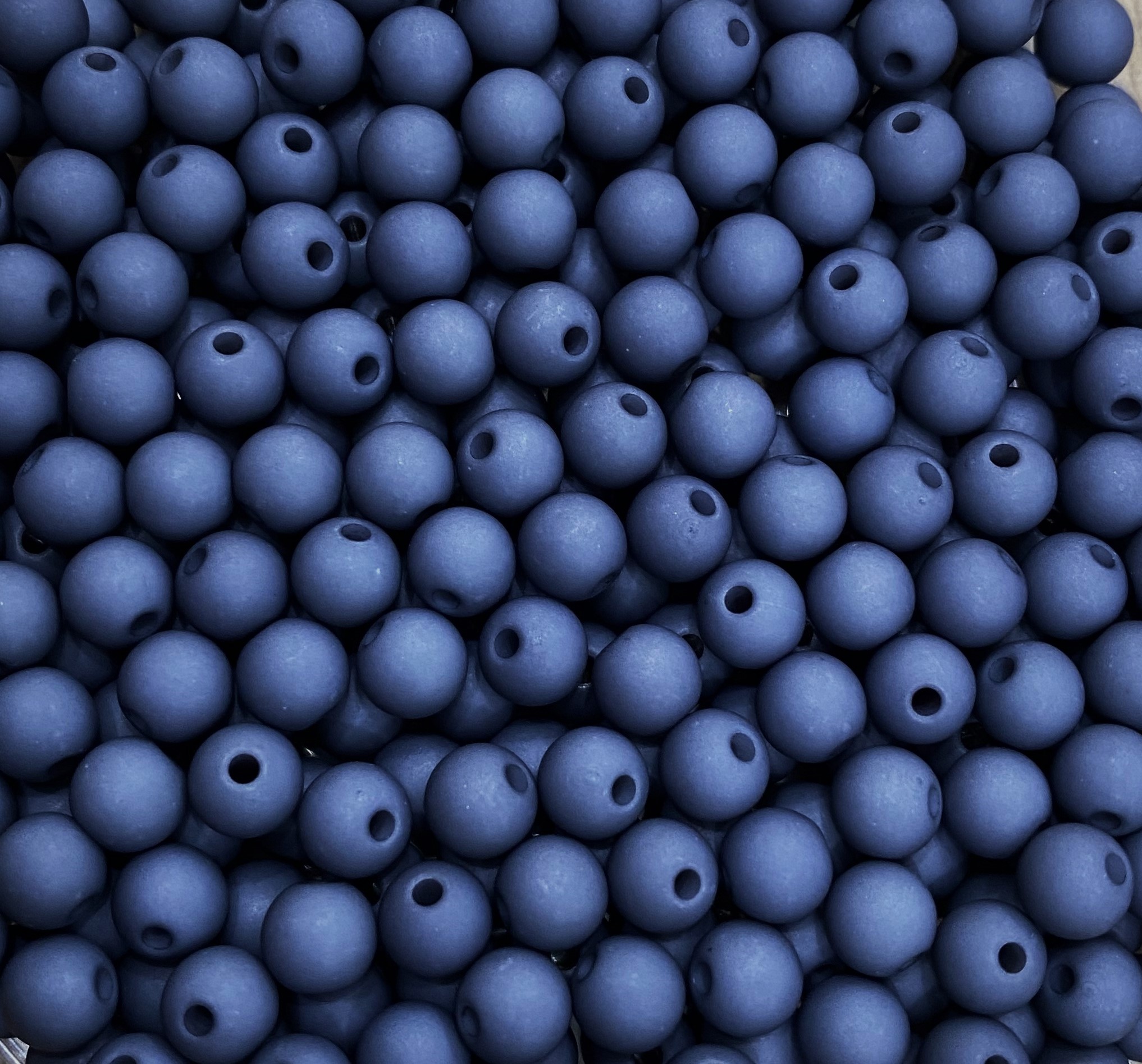 Confezione da 80 pezzi di Palline lisce opache in resina, da 6 mm., colore Blu Montana