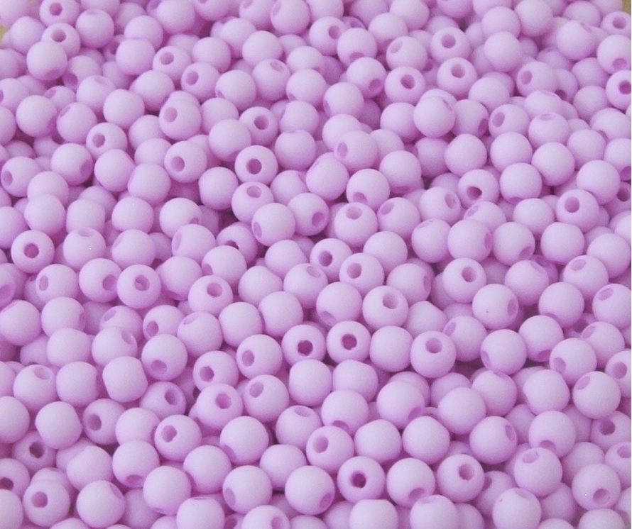 Confezione da 150 pezzi di Palline lisce opache in resina, da 4 mm., colore Glicine
