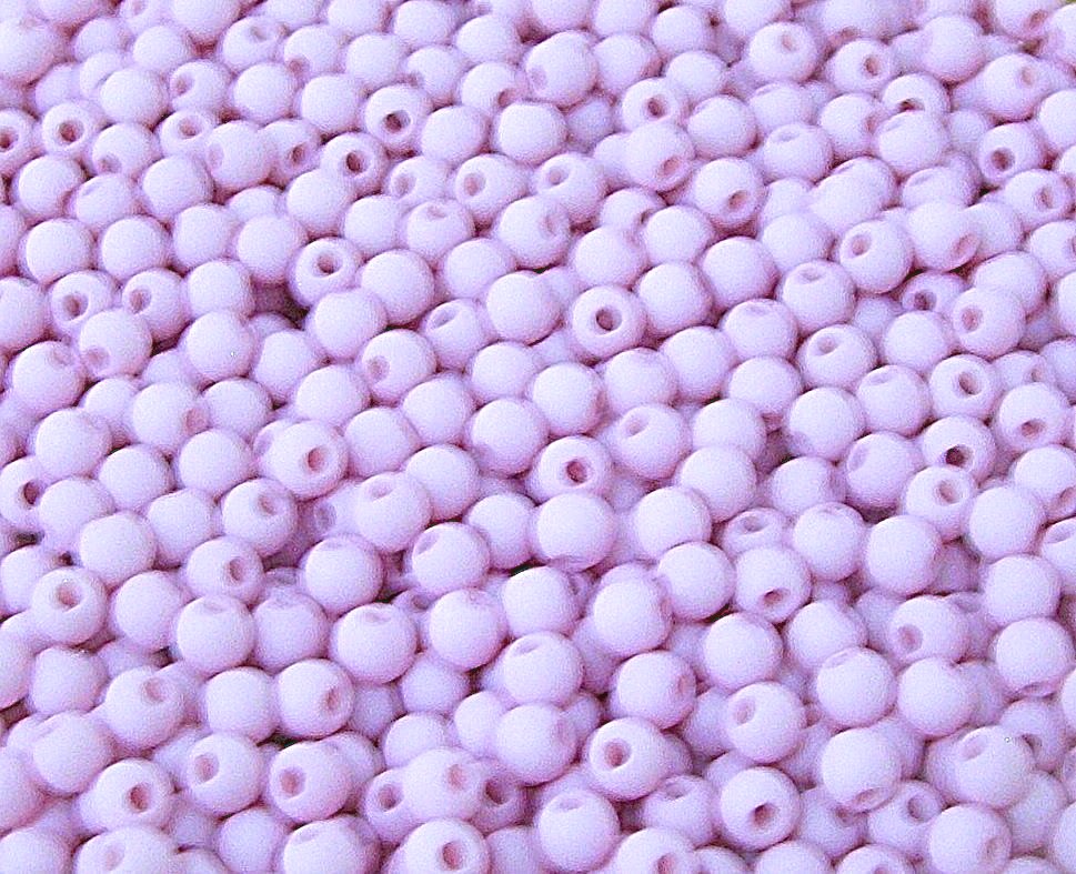 Confezione da 150 pezzi di Palline lisce opache in resina, da 4 mm., colore Lilla Chiaro