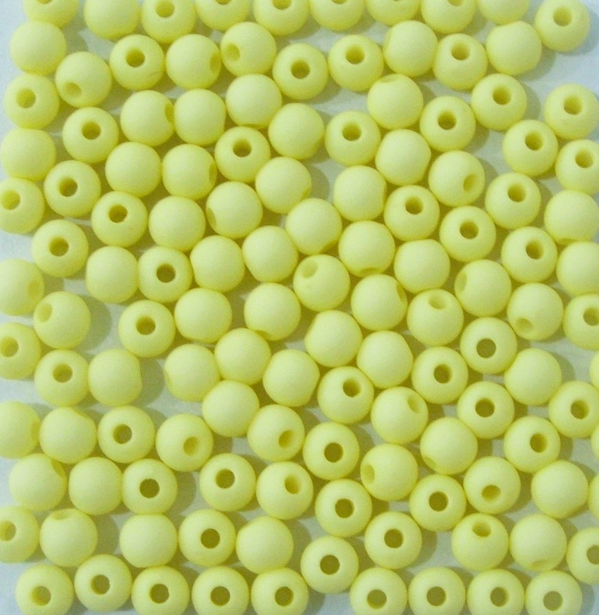 Confezione da 150 pezzi di Palline lisce opache in resina, da 4 mm., colore Giallo Chiaro