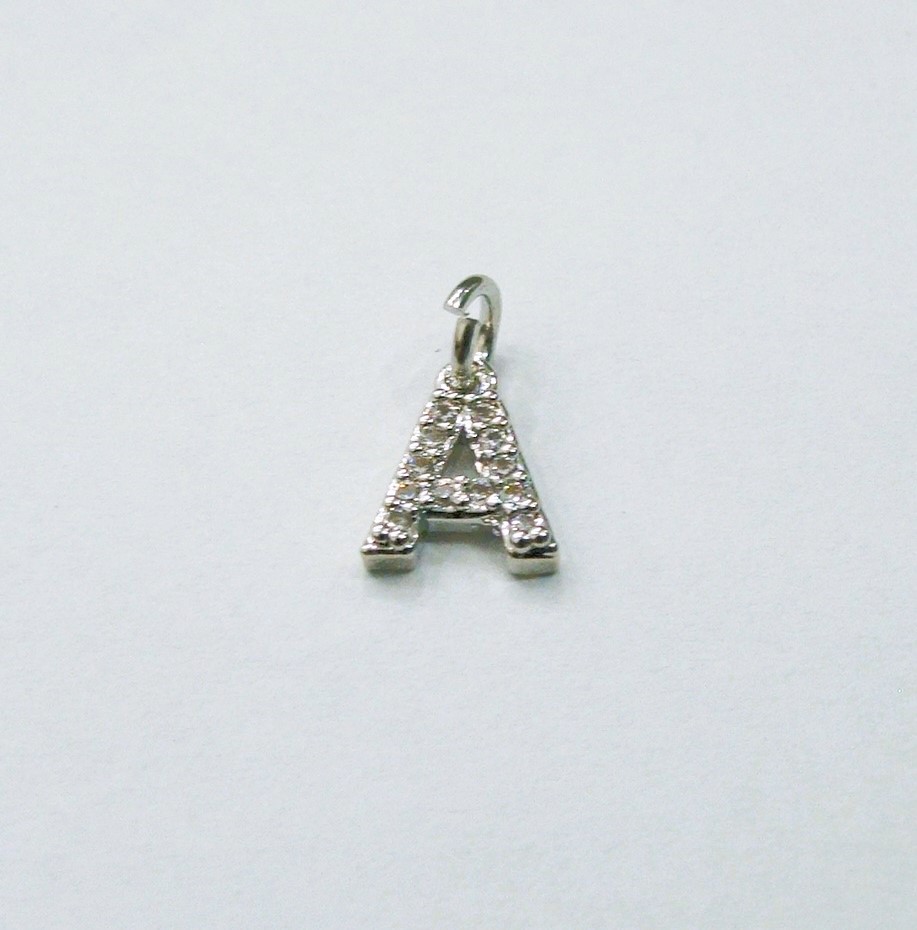 Ciondolo a forma di lettera "A", 9x7 mm., strass colore Crsytal, base colore Argento Rodio