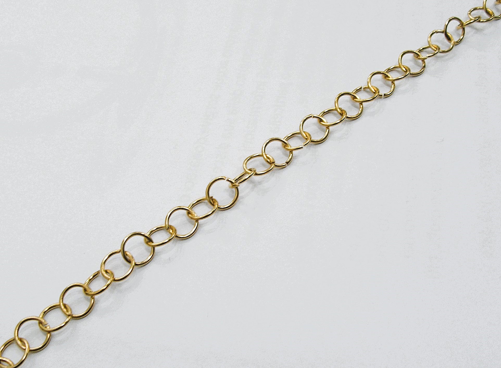 Catena ad anelli tondi, in Acciaio, diametro dell'anello 8 mm.