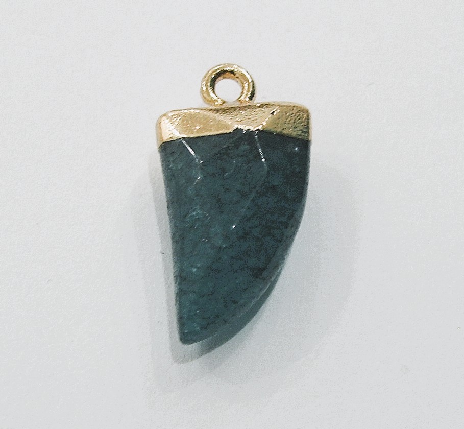 Ciondolo a forma di Dente in pietra Naturale 11x21 mm, Apatite
